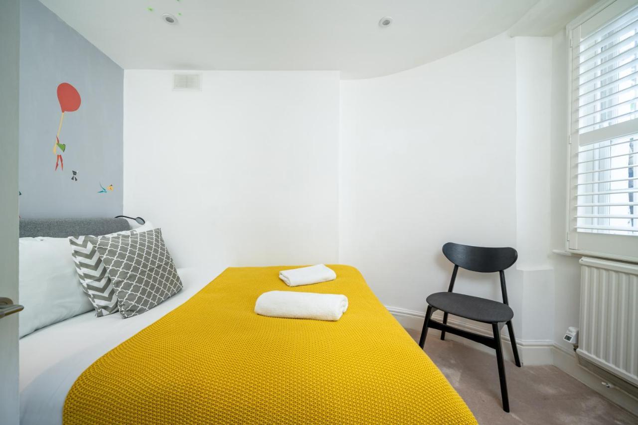 Sleek Flat With Communal Courtyard ロンドン エクステリア 写真