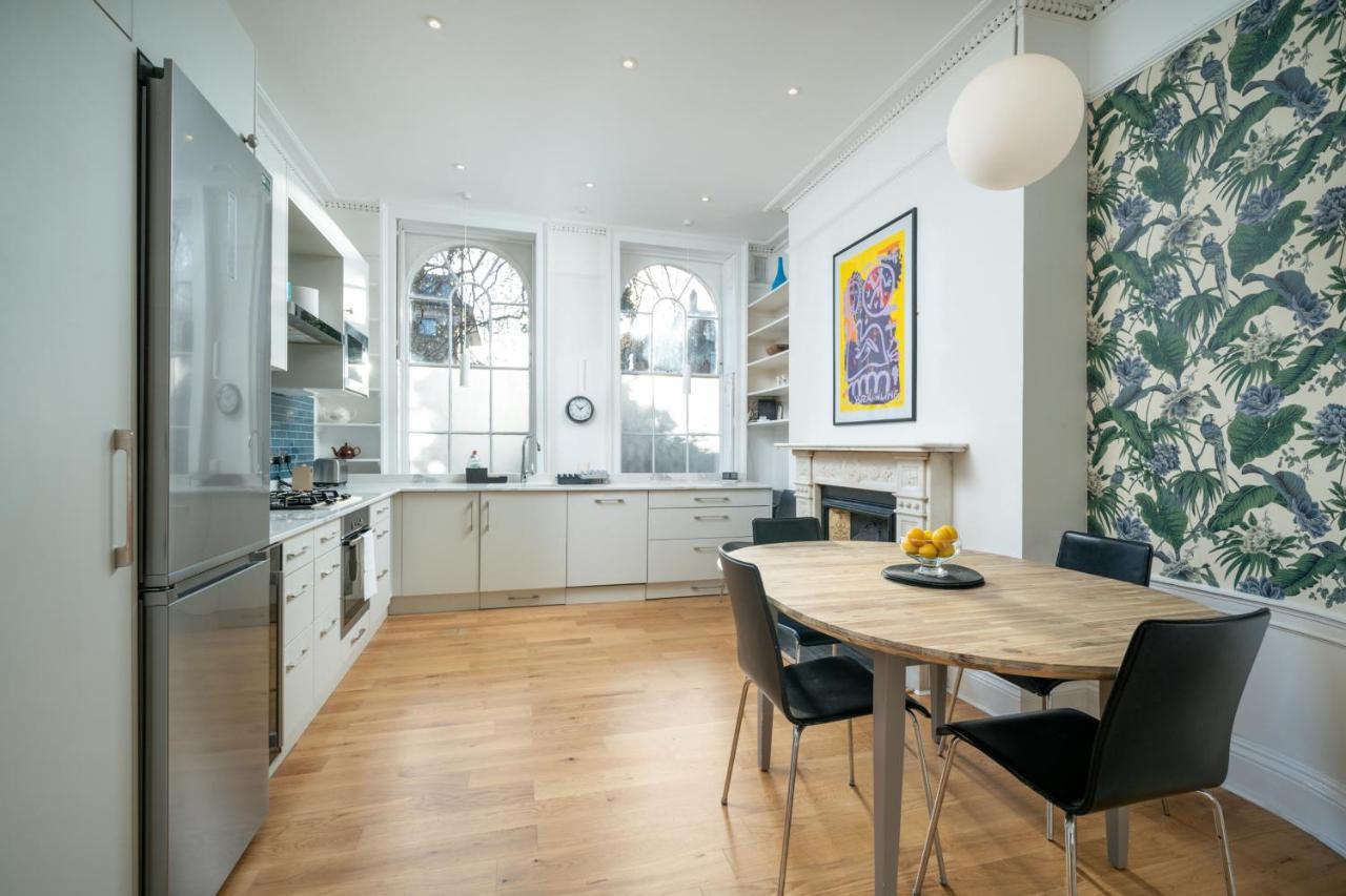 Sleek Flat With Communal Courtyard ロンドン エクステリア 写真
